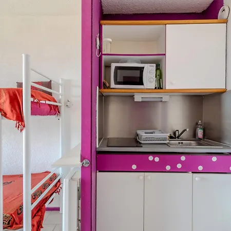 Chez Colette Du Daire